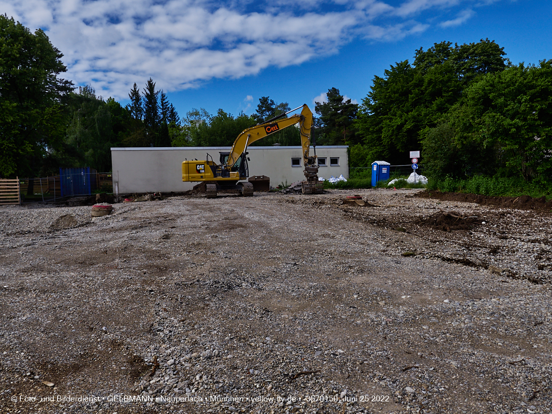 25.06.2022 - Baustelle zur Mütterberatung und Haus für Kinder